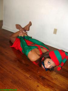 bondagedivas.com - Holly Wood for Christmas! New 12/28/16 thumbnail